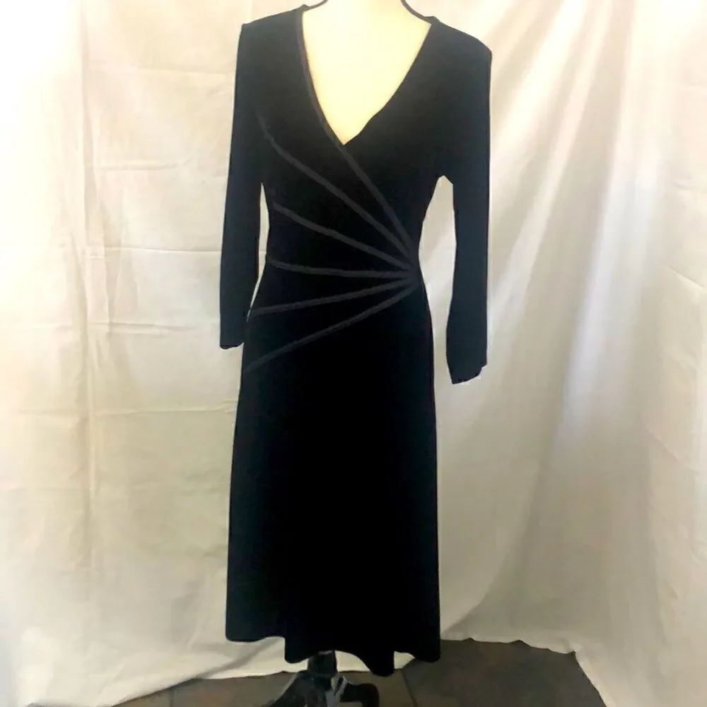 GNW black velvet 3/4 sleeve midi dress size 14